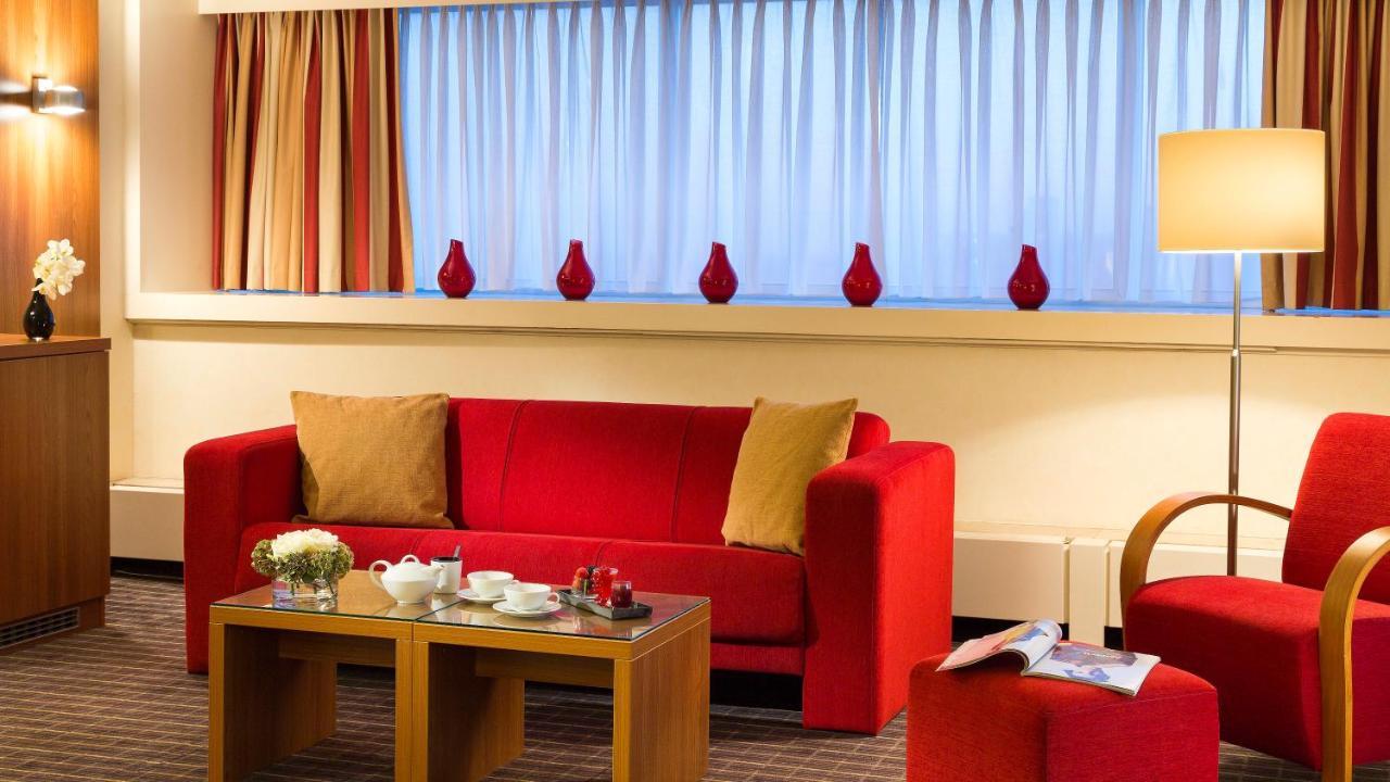 Holiday Inn Amsterdam Exterior foto