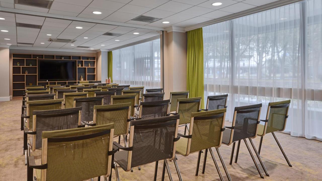 Holiday Inn Amsterdam Exterior foto